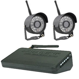 U 字型ブラケット 4 チャネル 17 の dBm のアンテナが付いている無線 DVR の保安用カメラ システム